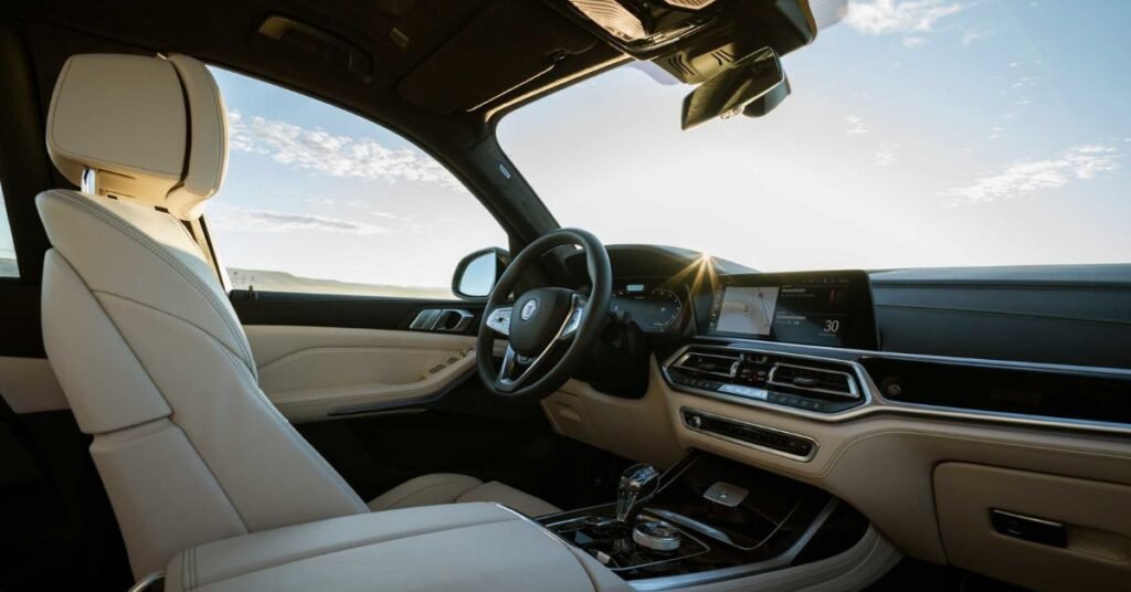 bmw alpina xb7 interior